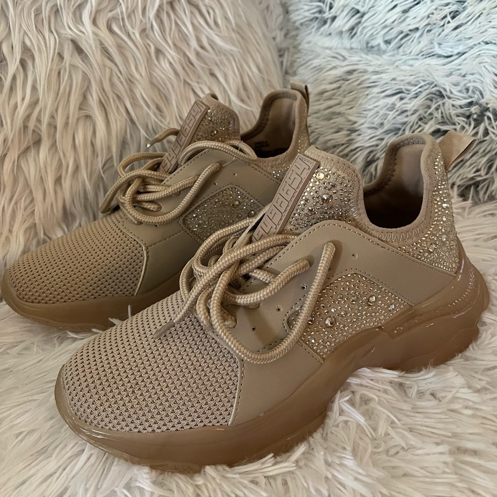 Steve Madden Ganzo-R Sneaker / Steve Madden Ganzo-R Bedazzled Blush Beige Shoes